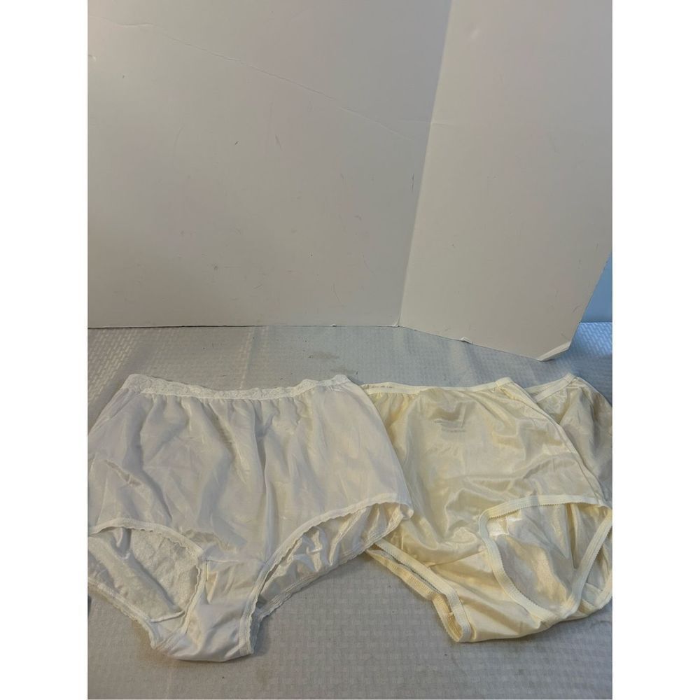 3 Carole nylon panties size‎ 11 nwot rn#119874